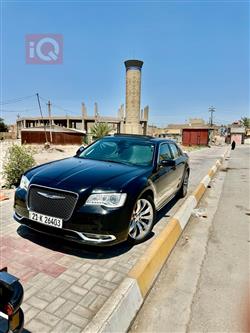 کرایسلەر 300
